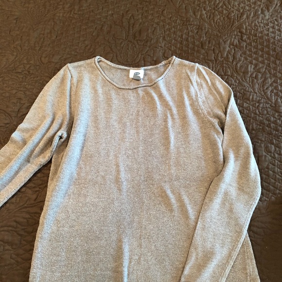 Old Navy sweaters, pd $22 ea selling all 4 for $40 - Picture 4 of 4